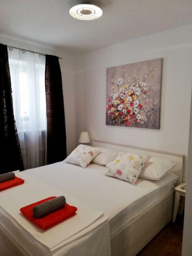 Luxury Apartment Luka Omis Bagian luar foto